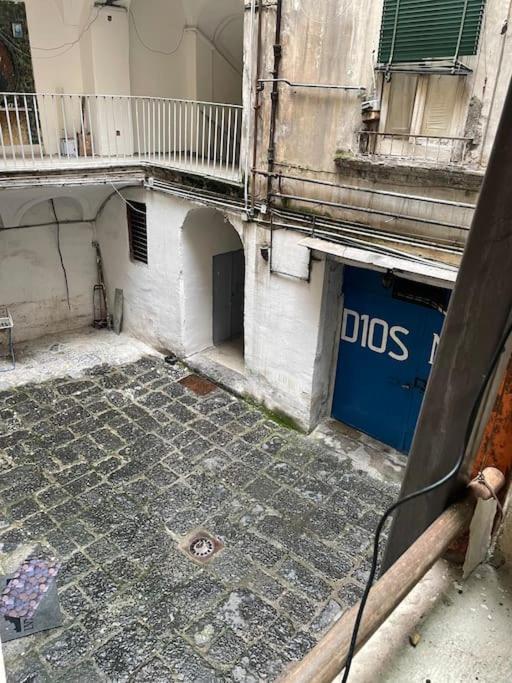 Appartamento Emyesabi Napoli Esterno foto